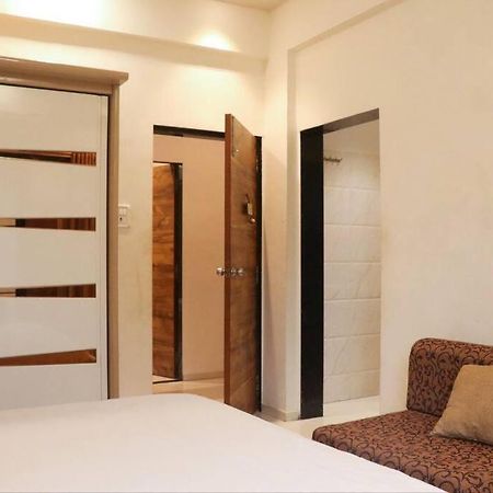 Stayhaven Aqua With Pvt Theatre & Pool Mumbai Kültér fotó