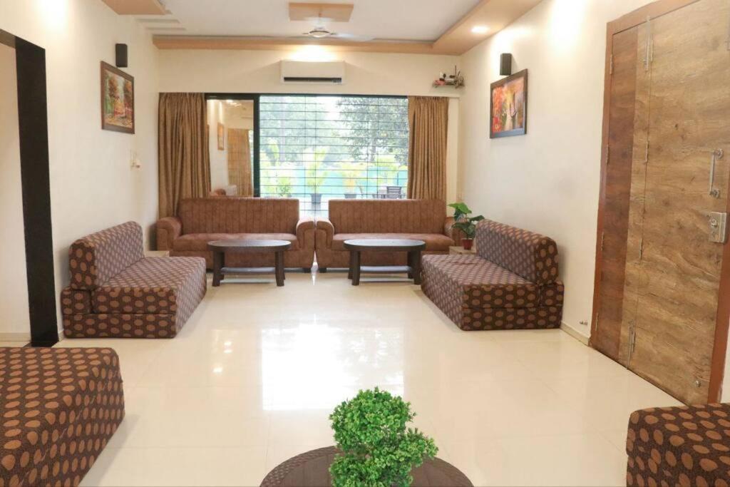 Stayhaven Aqua With Pvt Theatre & Pool Mumbai Kültér fotó